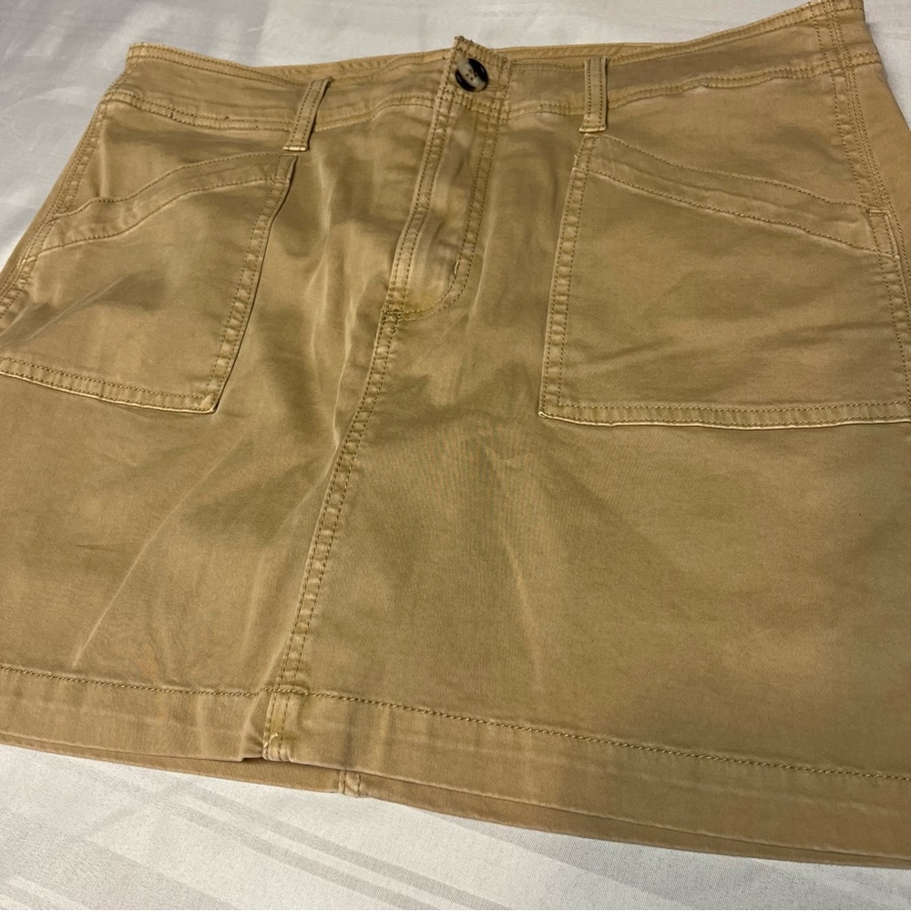 Liverpool Khaki/Tan Mini Skirt with Front Patch Pockets - Picture 2 of 11